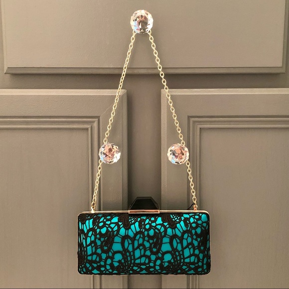 Banana Republic Purse - Picture 15 of 16